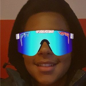 Meet your Posher, Solomon